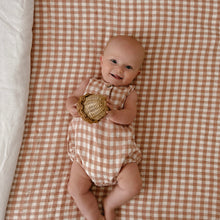 Load image into Gallery viewer, EVERYDAY LINEN ROMPER IN STRAWBERRY CREAM GINGHAM