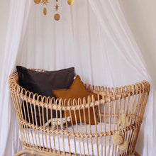 Load image into Gallery viewer, BASSINET WHITE FITTED SHEET