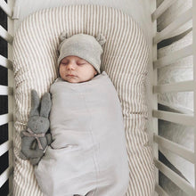 Load image into Gallery viewer, BASSINET NATURAL STRIPE FITTED SHEET