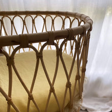 Load image into Gallery viewer, BASSINET SUNSHINE FITTED SHEET
