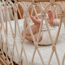 Load image into Gallery viewer, BASSINET MINI STRIPE FITTED SHEET