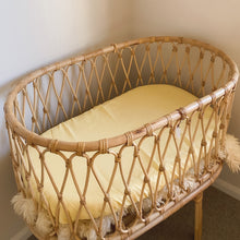 Load image into Gallery viewer, BASSINET SUNSHINE FITTED SHEET