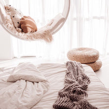 Load image into Gallery viewer, WHITE DUVET SET