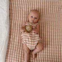 Load image into Gallery viewer, EVERYDAY LINEN ROMPER IN STRAWBERRY CREAM GINGHAM