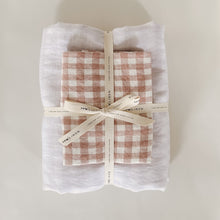 Load image into Gallery viewer, STRAWBERRY CREAM GINGHAM + WHITE DUVET SET